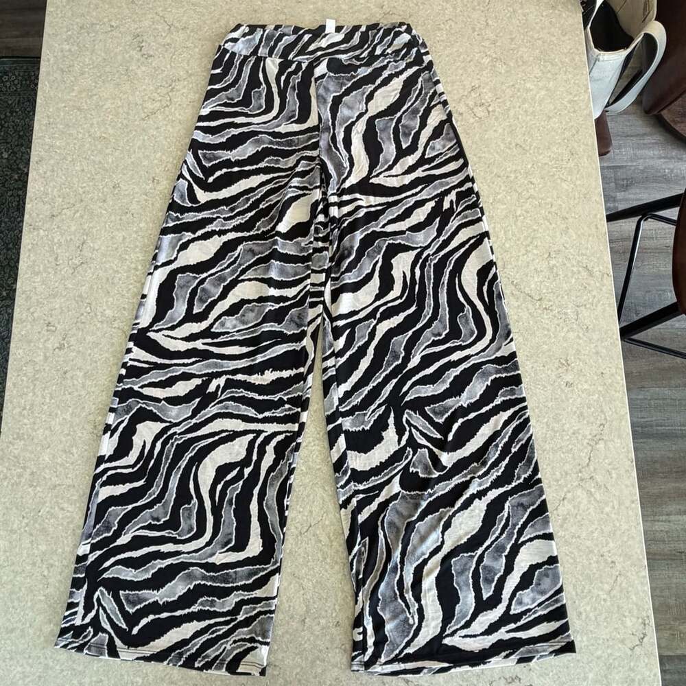 Blue Jasmine Black and White Zebra Print Wide Leg Pants
